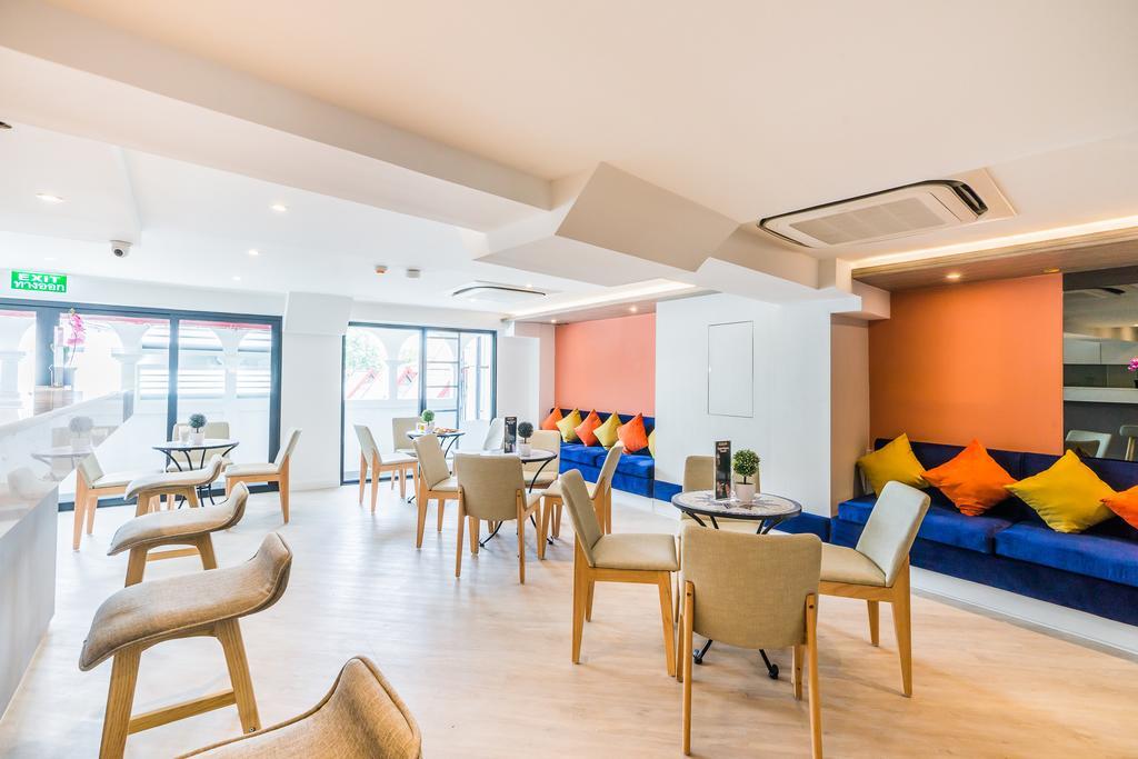 Lucky House Khaosan Hotel Bangkok Bagian luar foto