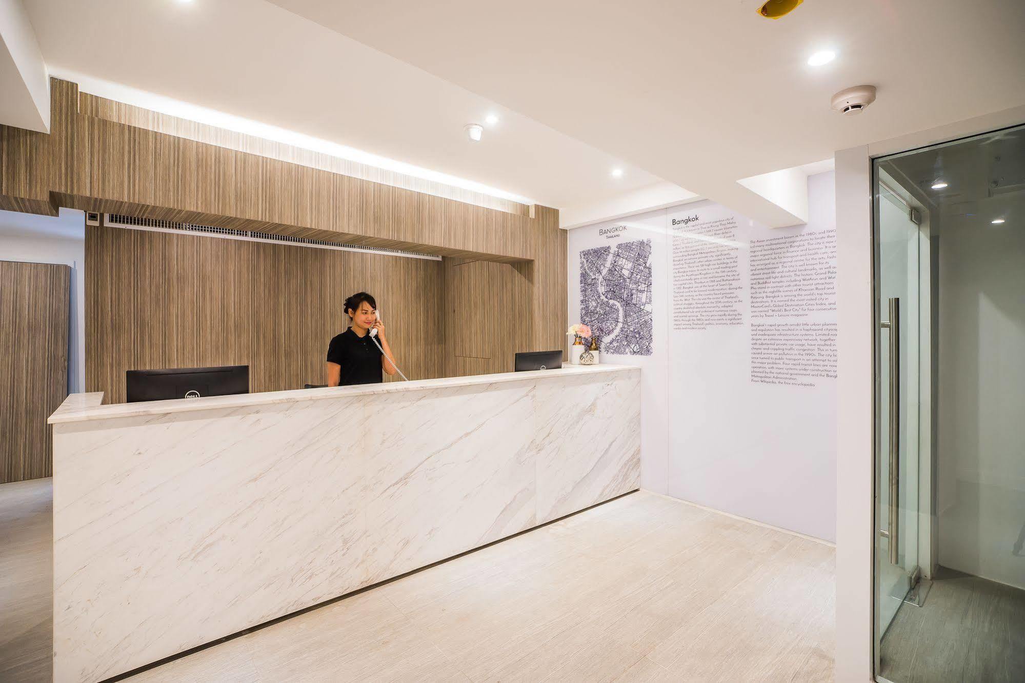 Lucky House Khaosan Hotel Bangkok Bagian luar foto